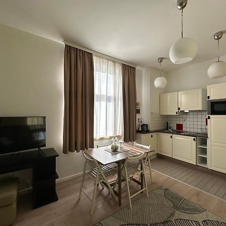 House4You - Balcescu Бухарест Экстерьер фото