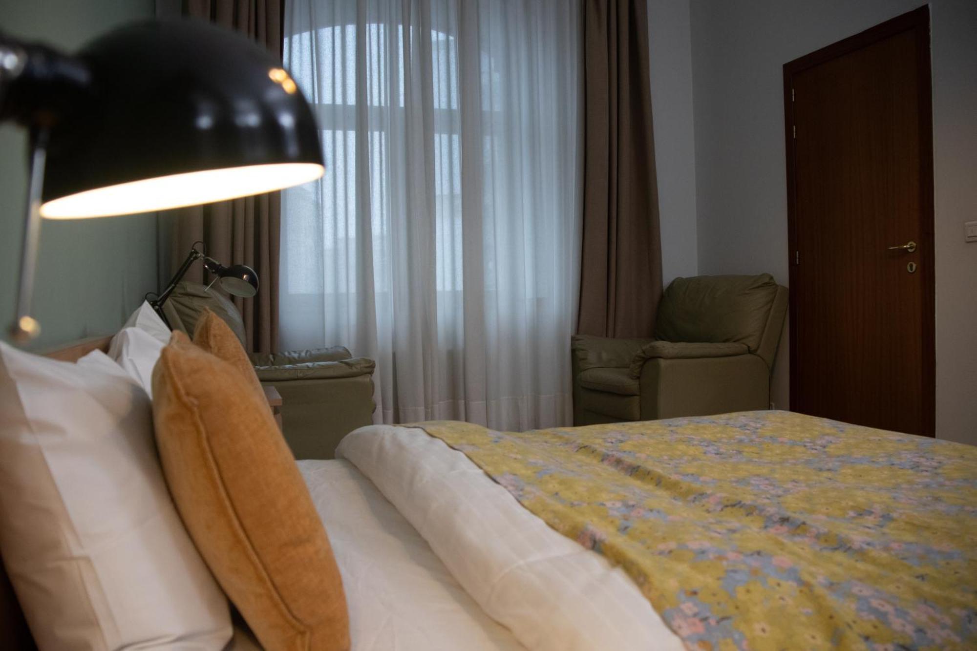 House4You - Balcescu Бухарест Экстерьер фото